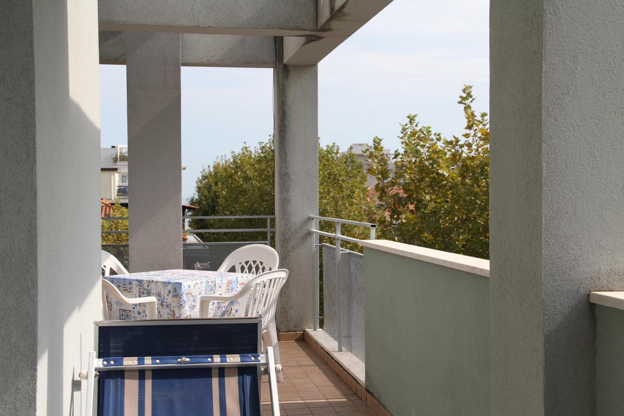 Residence Villa Azzurra Rimini Exterior foto